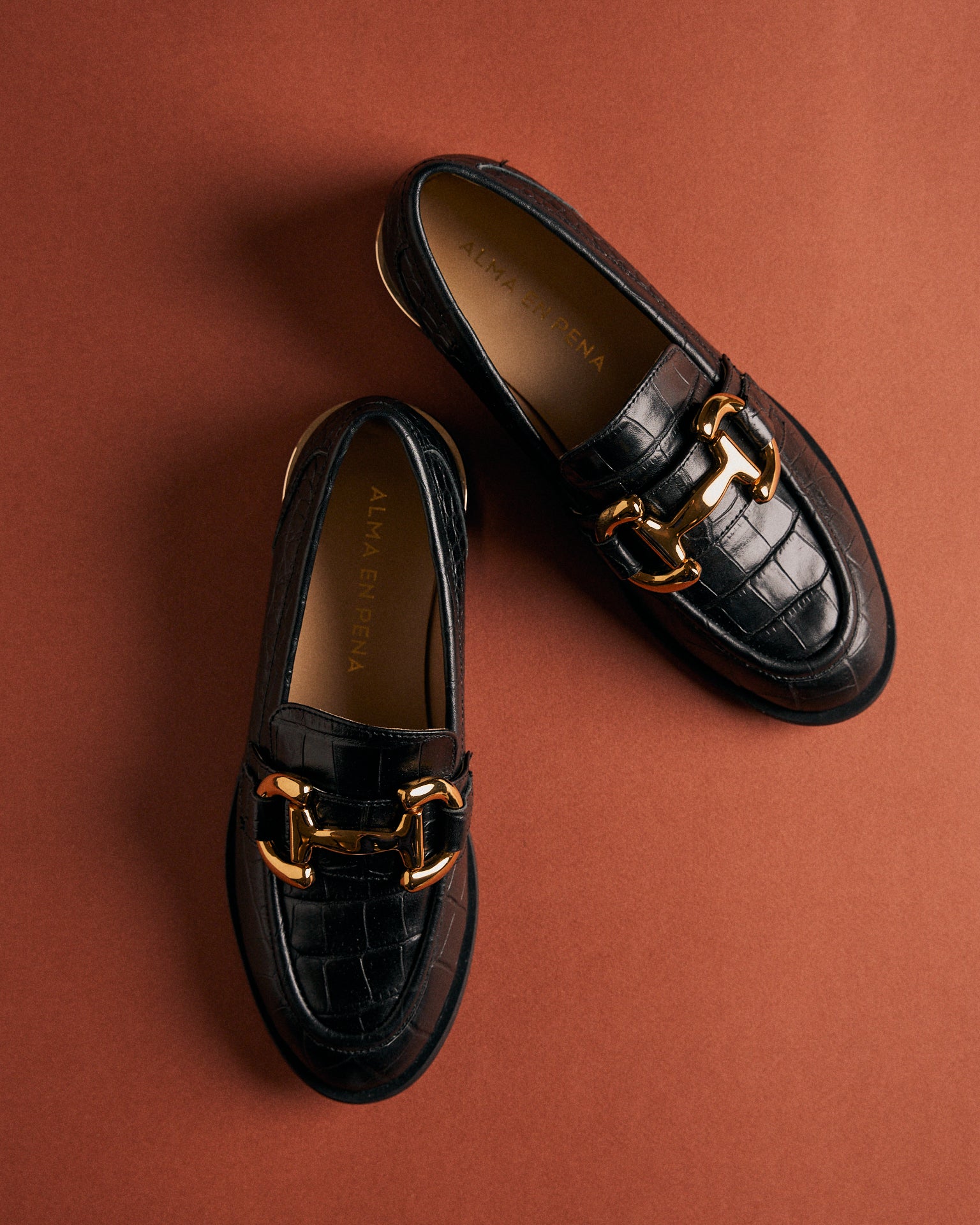 alma-en-pena-leather-loafers-damen-loafer-schwarz-aus-leder-mit-2-cm-absatz image 1
