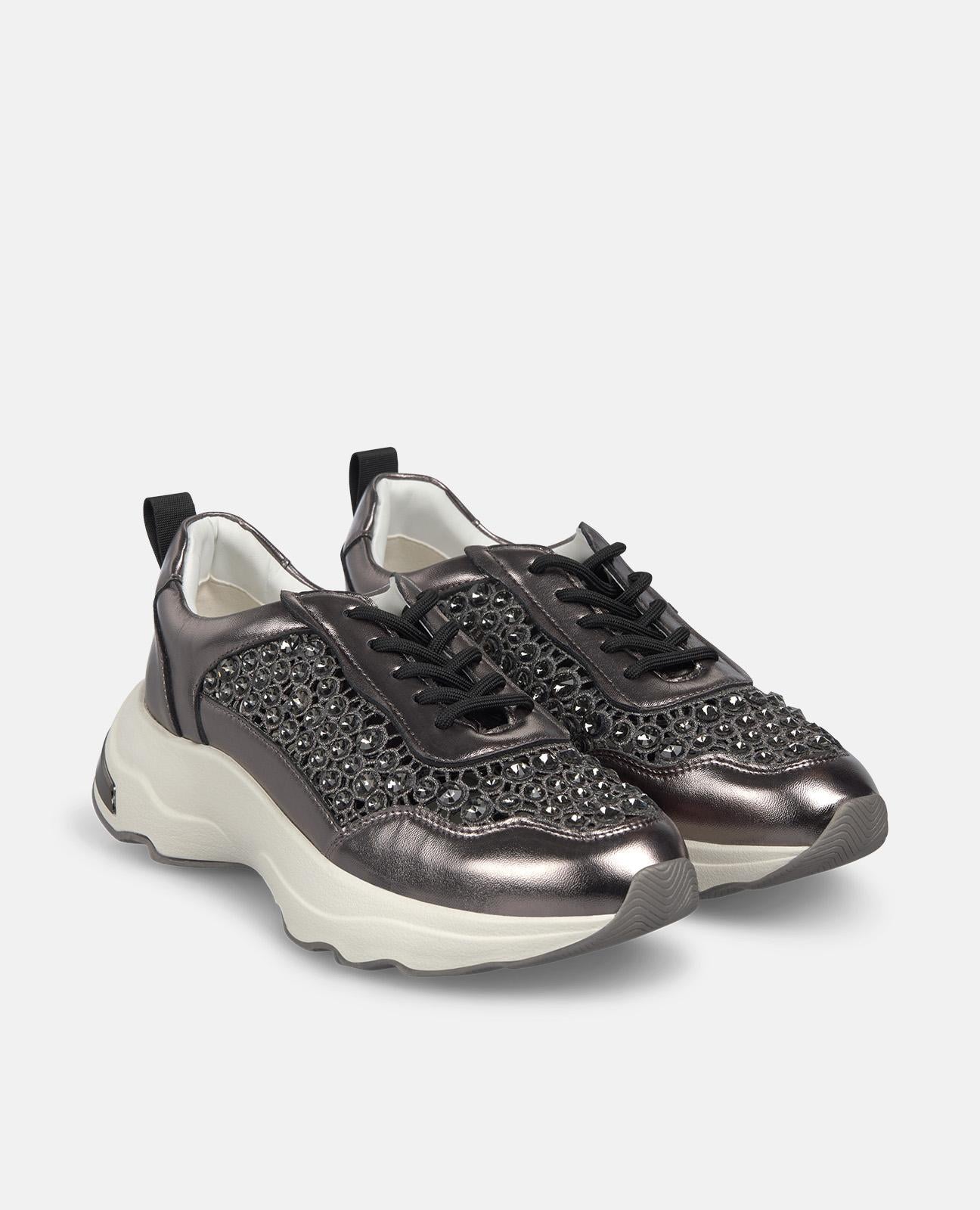 alma-en-pena-sport-plateau-sneaker-in-silber-mit-strass-mesh-und-4-5-cm-sohle image 2