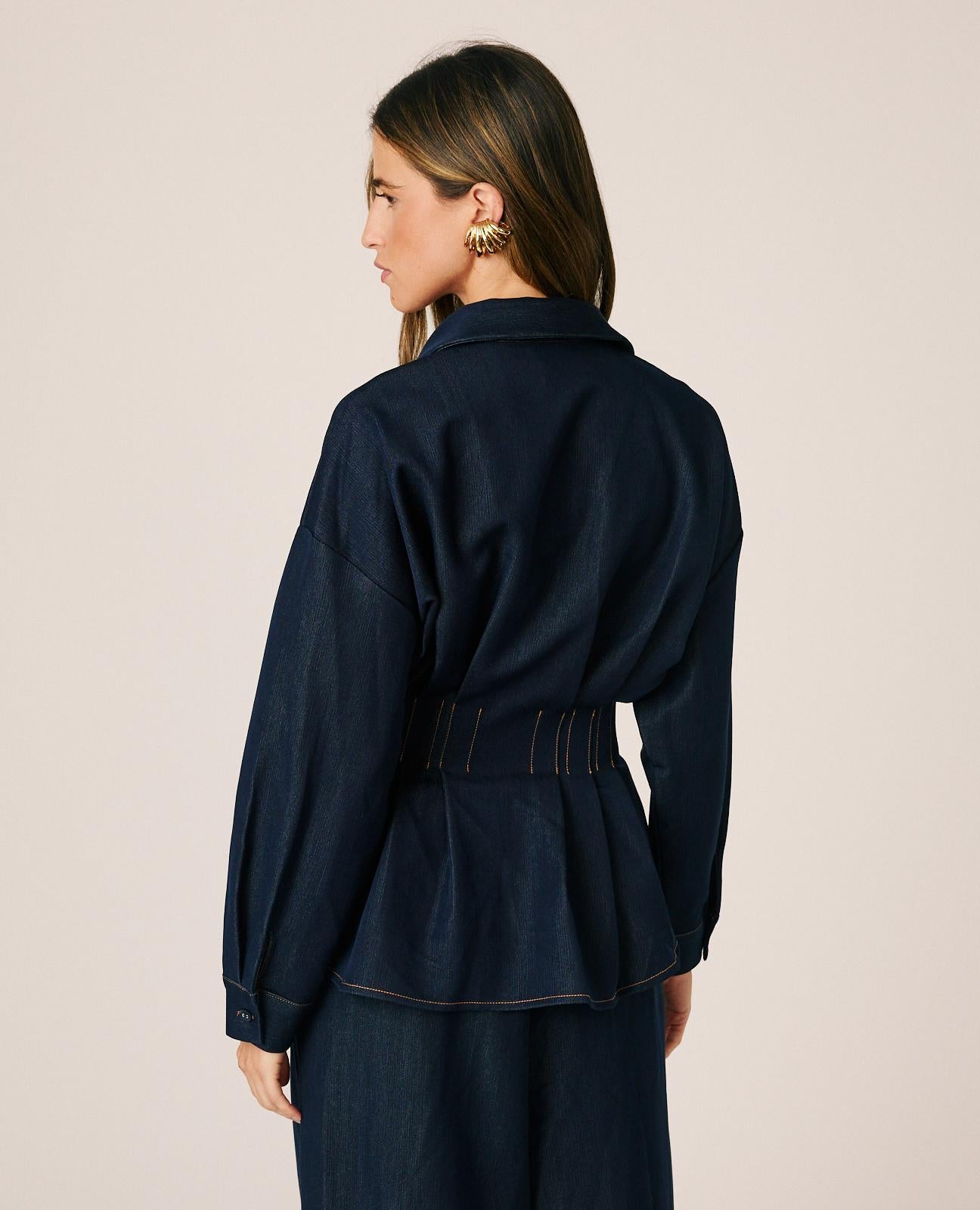 alma-en-pena-pleated-denim-shirt-jeansbluse-mit-taillenfalten-in-blau image 6