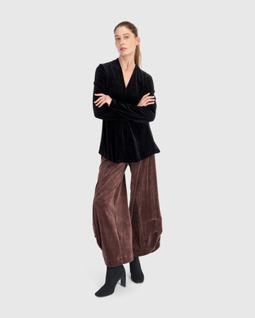 alembika-everyday-velvet-v-neck-top-black image 3