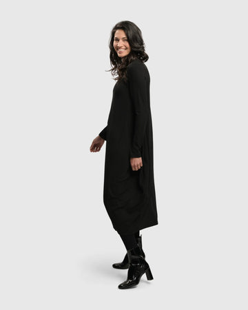 alembika-essential-toned-up-midi-kleid-schwarz image 7