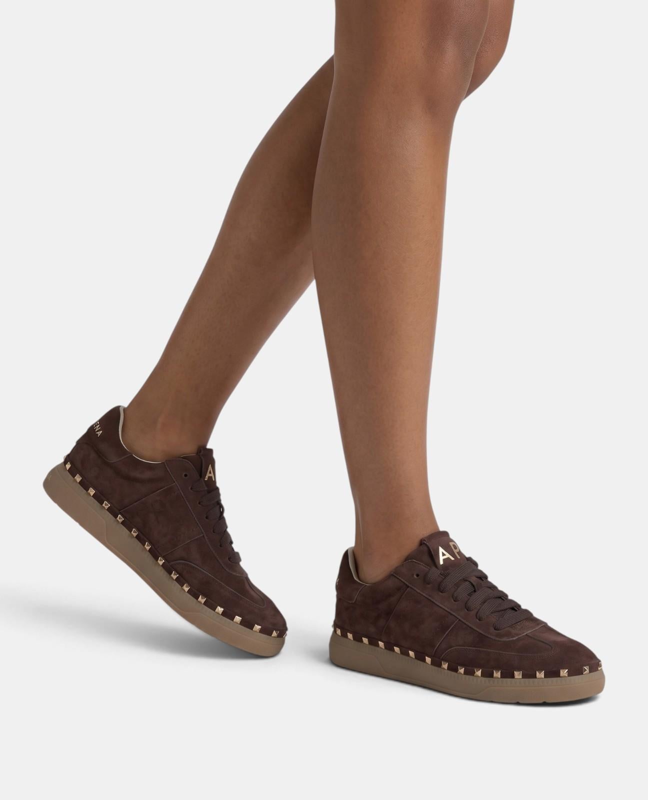 alma-en-pena-sneaker-mit-metallic-nieten-braune-fell-sneaker image 5