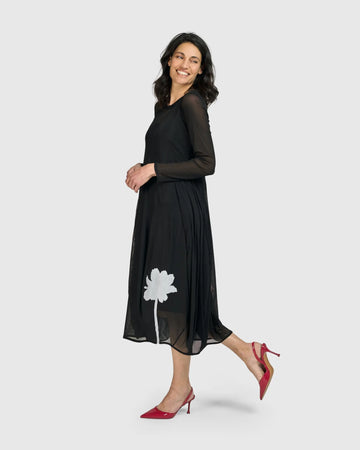 alembika-tekbika-charlotte-crew-cocoon-kleid-tulle image 3