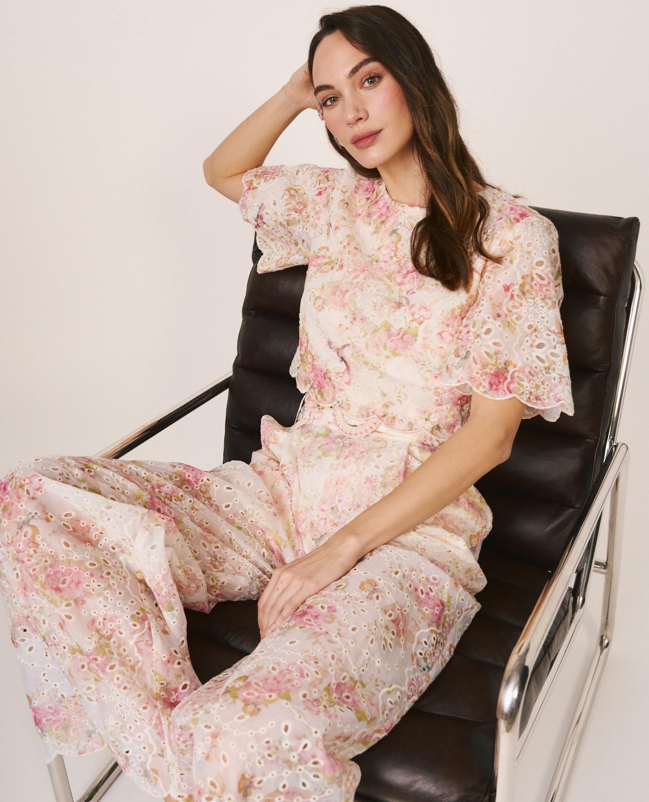 alma-en-pena-floral-stickerei-top-rosa image 5