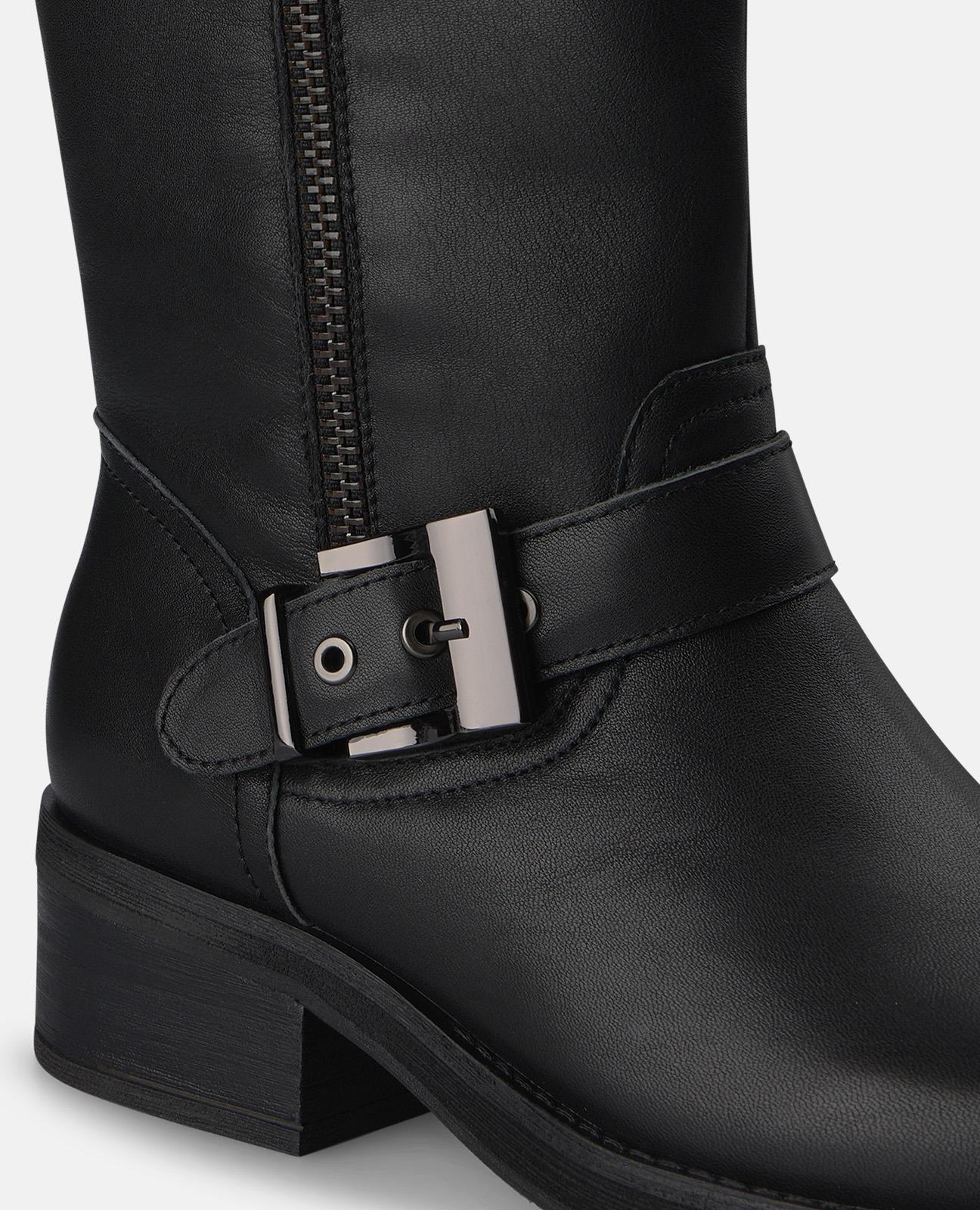 alma-en-pena-boots-with-metallic-studs-stiefelette-schwarz-4-5-cm image 4