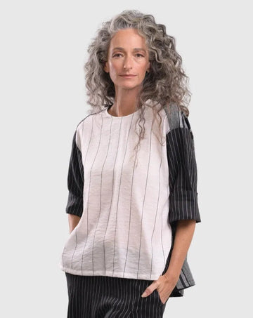 alembika-mix-stripe-keyhole-top-white-leinentop image 2