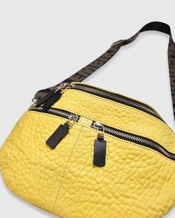 alembika-crossbody-sling-bag-gelb-leder image 2