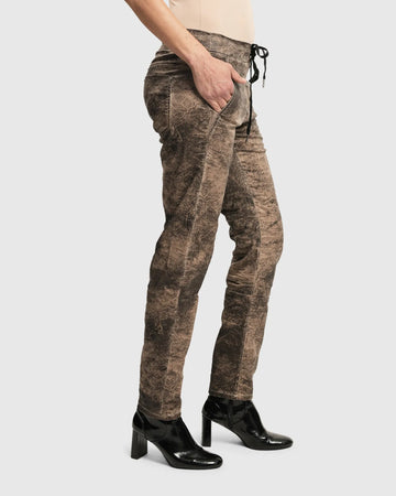 alembika-iconic-stretch-jeans-desires-ap406s-mid-rise-jeans-sepia image 8