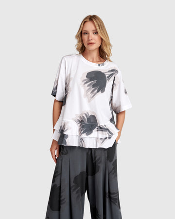 alembika-urban-fleeting-ruffle-tee-cloud-t-shirt image 3