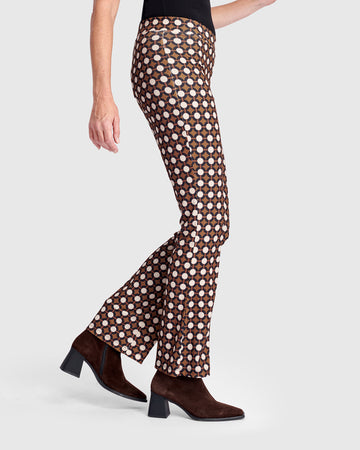 alembika-chelsea-flare-pants-groove-high-rise-schlag image 4