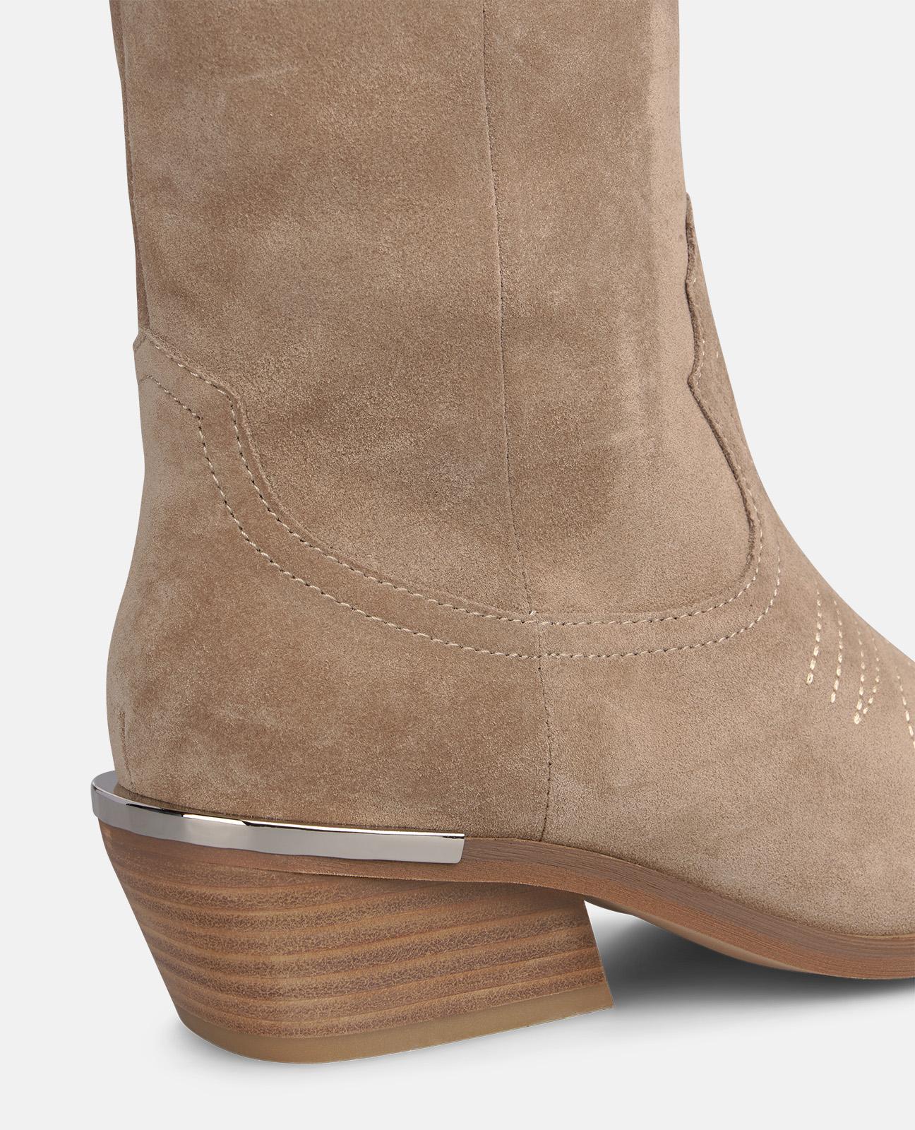 alma-en-pena-alfa-64220-stiefeletten-mit-absatz-wildleder-vis-n image 4
