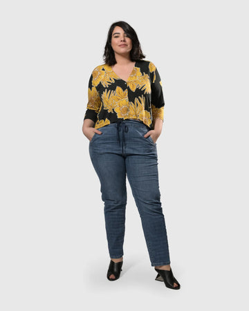 alembika-kona-crop-cardigan-gold-jacke image 5