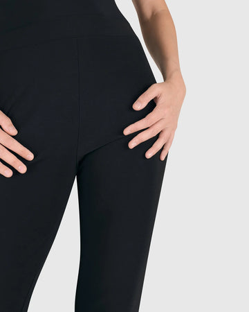 alembika-essential-tekbika-bootcut-leggings-black image 5