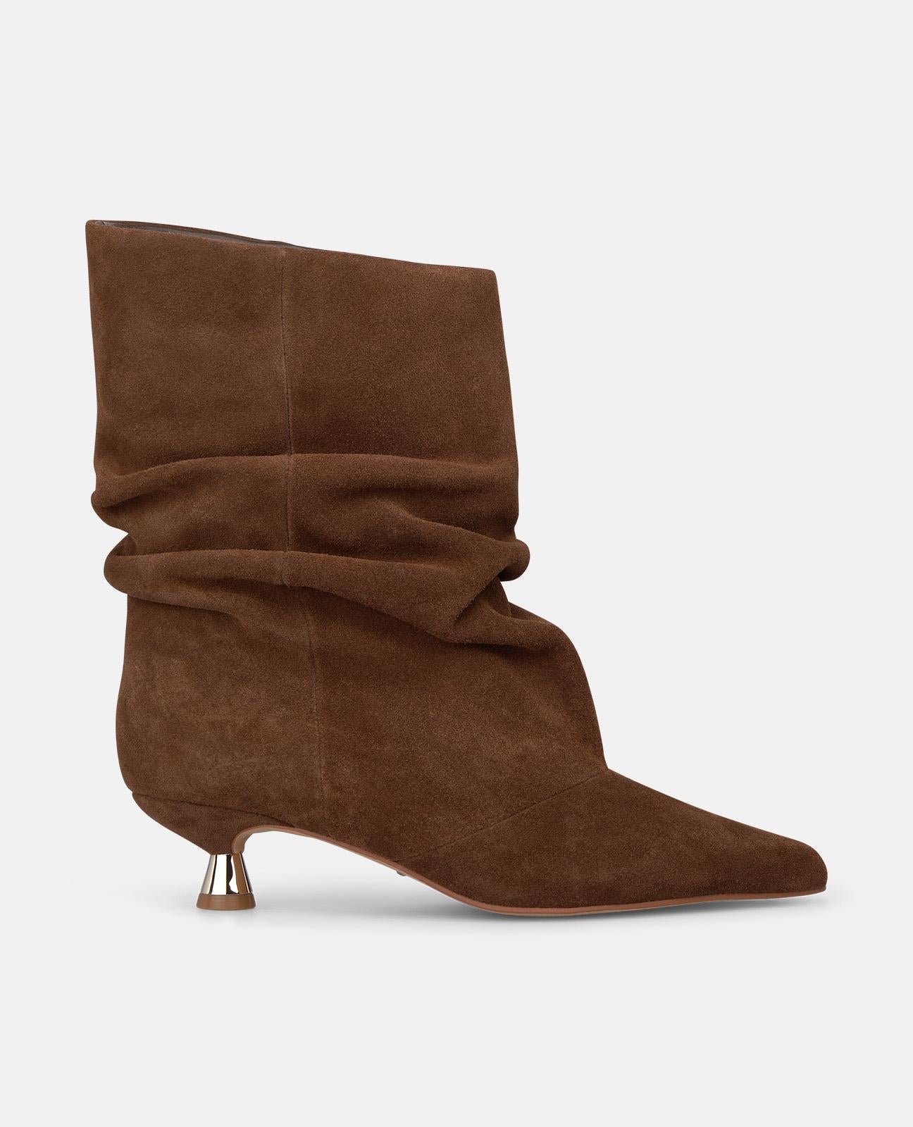 alma-en-pena-suede-stiefeletten-camel-mit-chupete-absatz-offen image 1