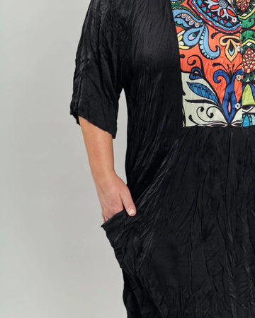alembika-paisley-bib-crinkle-maxikleid-multi image 4