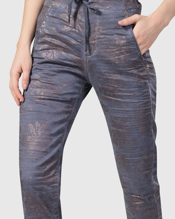 alembika-floral-iconic-stretch-jeans-rust-blau image 2