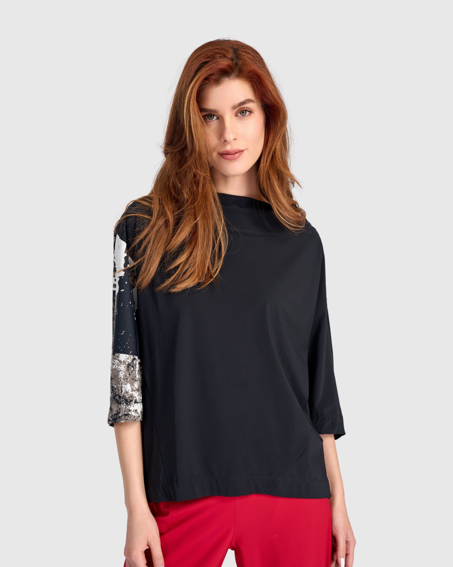 alembika-tekbika-funnel-pullover-schwarz-grafik-tt105b image 1