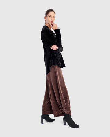 alembika-everyday-velvet-v-neck-top-black image 4