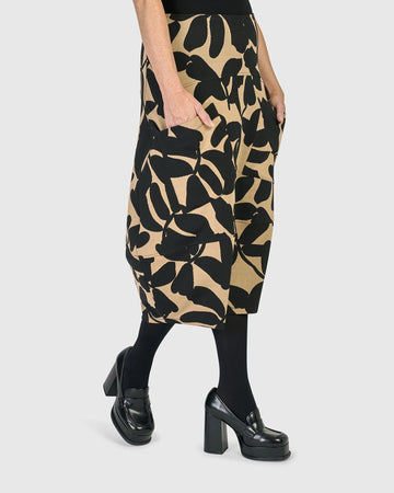alembika-pippa-cocoon-skirt-blackout-midi-rock image 3