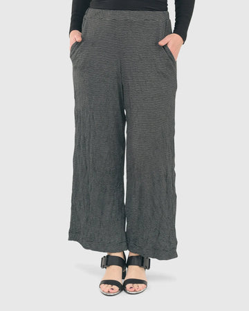 alembika-linea-crinkle-hose-schwarz-schlupfhose image 5