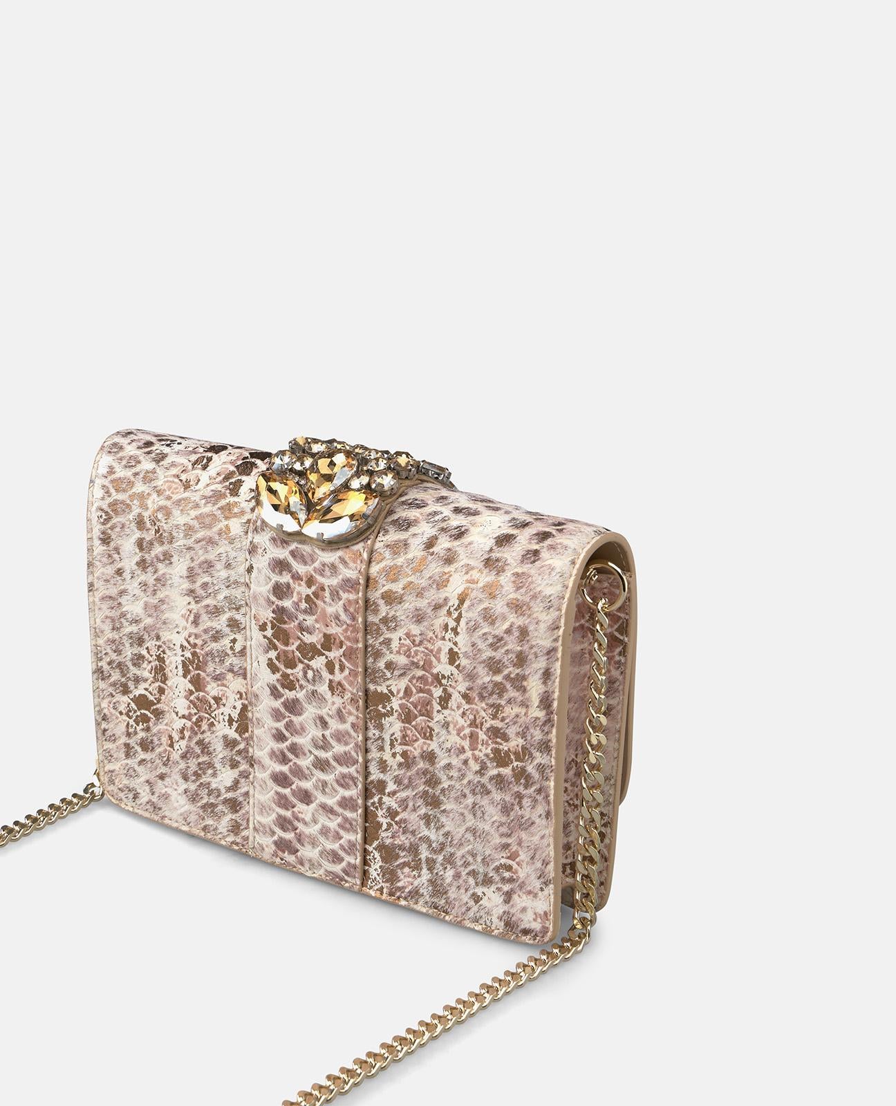 alma-en-pena-clutch-leder-strass-beige-kette-magnetverschluss image 3