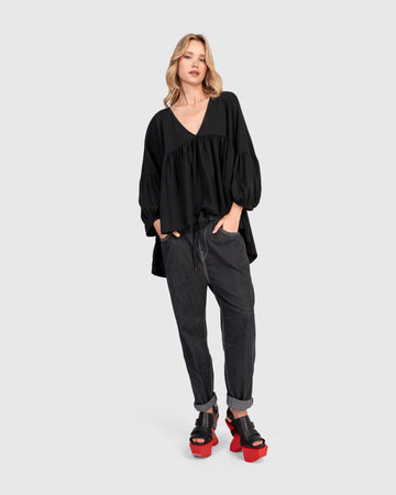 alembika-urban-trapeze-puff-top-black-top image 7