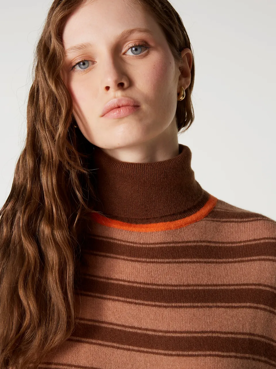 absolut-joanna-poncho-pullover-mit-rollkragen-100-kaschmir-braun-gestreift image 1