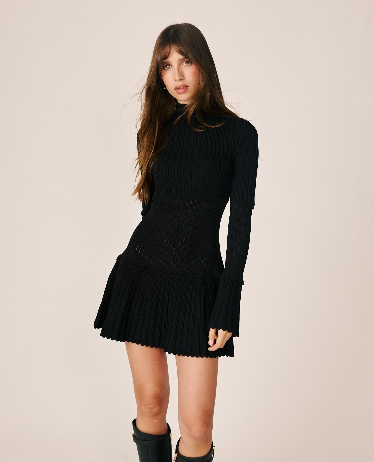 alma-en-pena-alfa-64401-ripp-mini-kleid-schwarz-langarm image 3