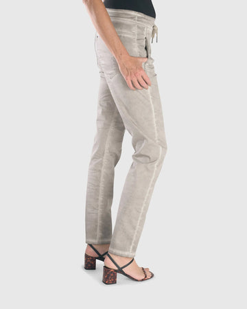 alembika-iconic-stretch-jeans-distressed-grey-wash image 5