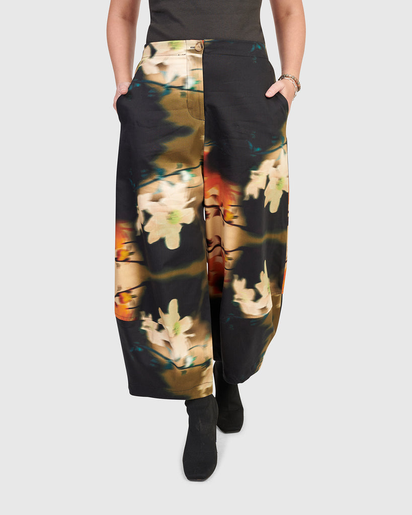 alembika-mignonette-wide-leg-hose-floral image 1