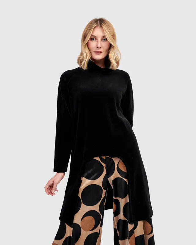 alembika-everyday-velvet-cutout-top-damen-tunika-black image 1