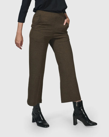 alembika-essential-cropped-hose-braun image 4