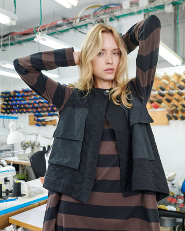 alembika-urban-stow-vest-black-weste image 8