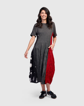 alembika-scarlett-t-shirt-dress-red-midikleid-mit-taschen image 2