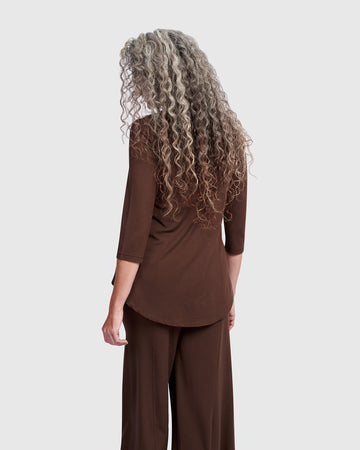 alembika-essential-v-neck-top-umber-3-4-arm-shirt image 5