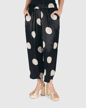 alembika-moon-dot-plissee-hose-schwarz-elfenbein image 3