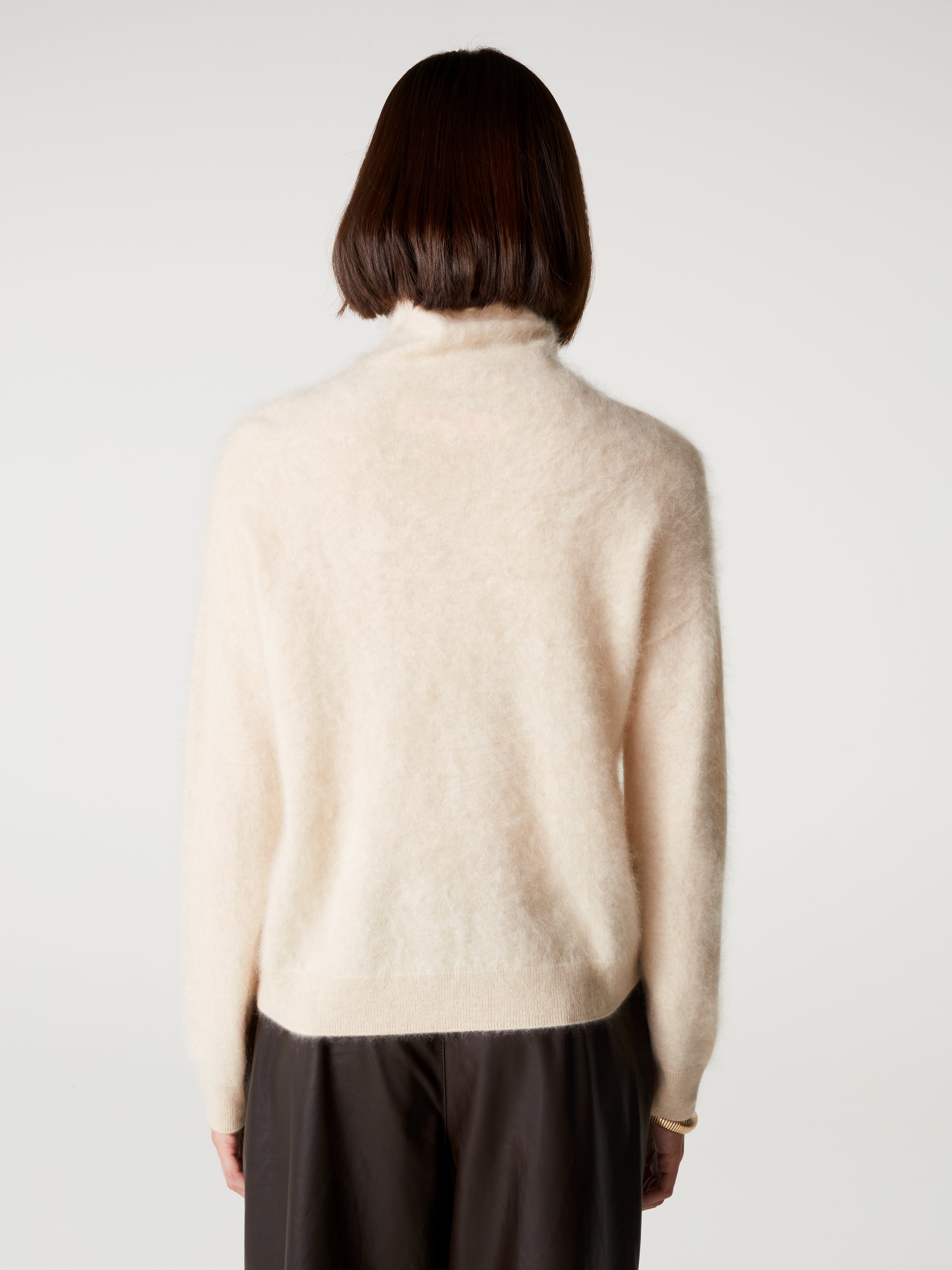 absolut-solange-damen-kaschmir-pullover-stehkragen-beige image 6