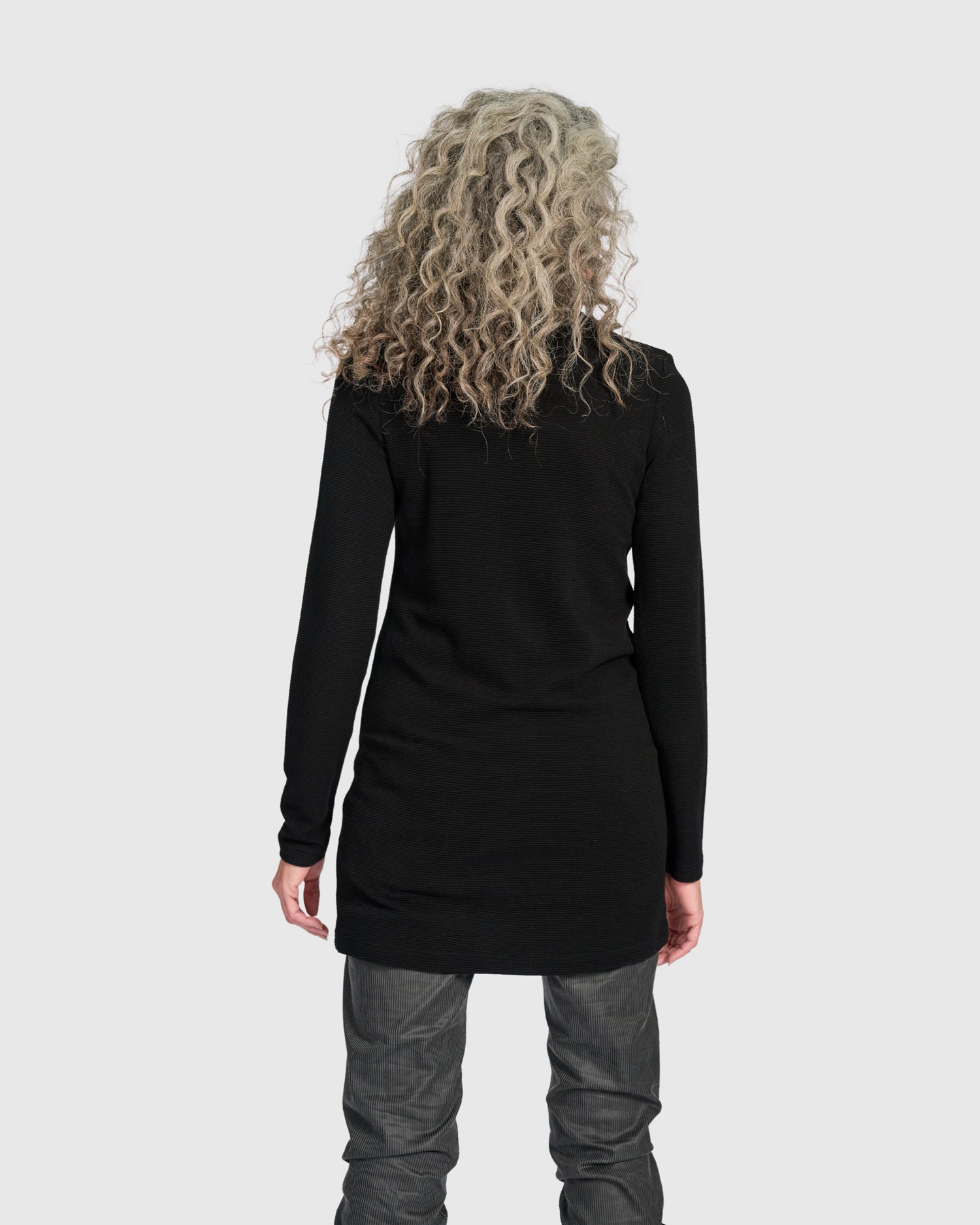 alembika-ribbed-turtleneck-tunika-schwarz image 5
