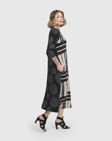 alembika-incan-trail-t-shirt-kleid-savanna-midi image 6