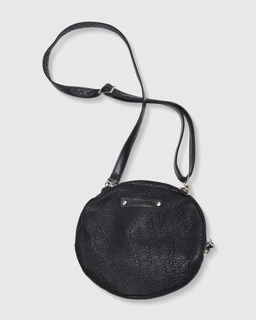 alembika-circle-canteen-bag-runde-ledertasche-schwarz image 4