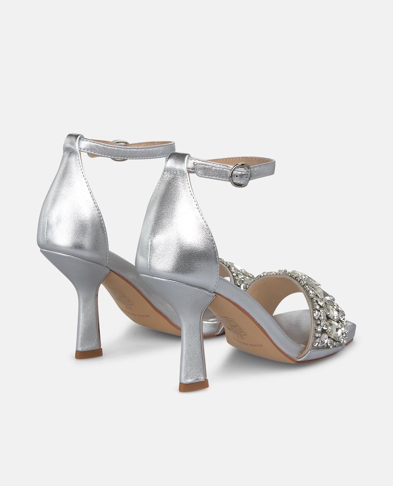 alma-en-pena-metallic-riemchen-sandalen-silber-eckige-zehe-strass-9-cm-absatz image 3