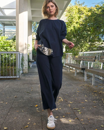 alembika-denver-cropped-pants-navy image 3
