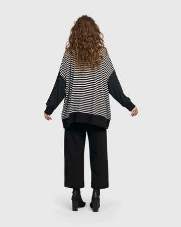 alembika-urban-metamorph-top-mix-gemustertes-langarm-top-mit-hi-lo-saum image 5