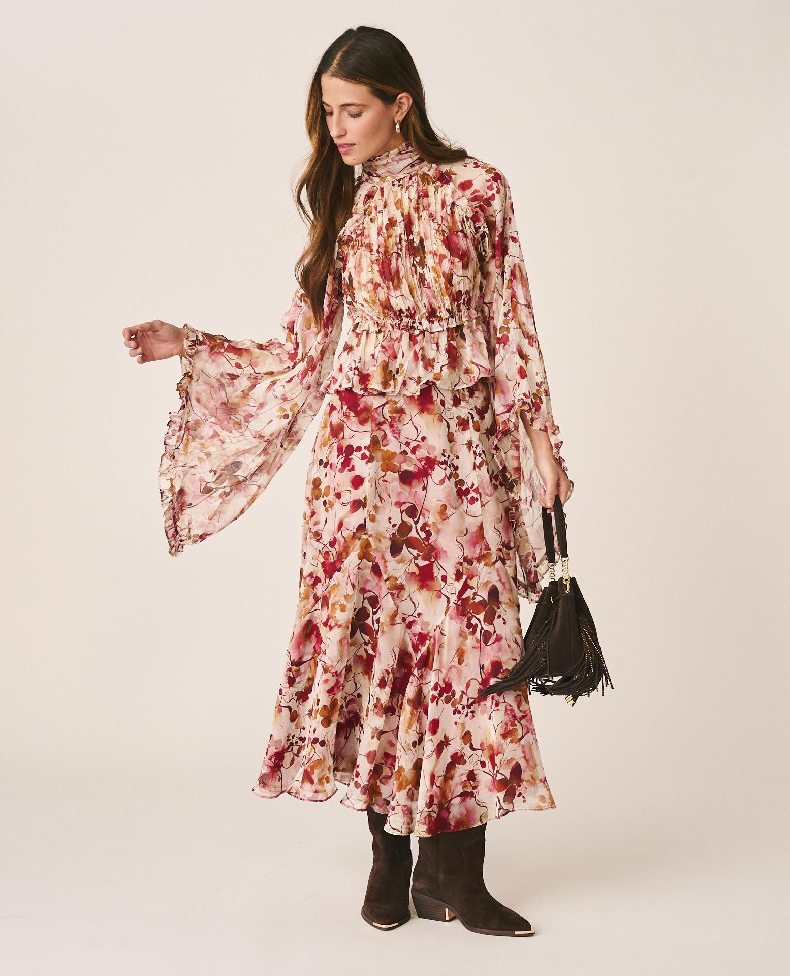 alma-en-pena-floral-midi-skirt-midi-rock-rosa image 1