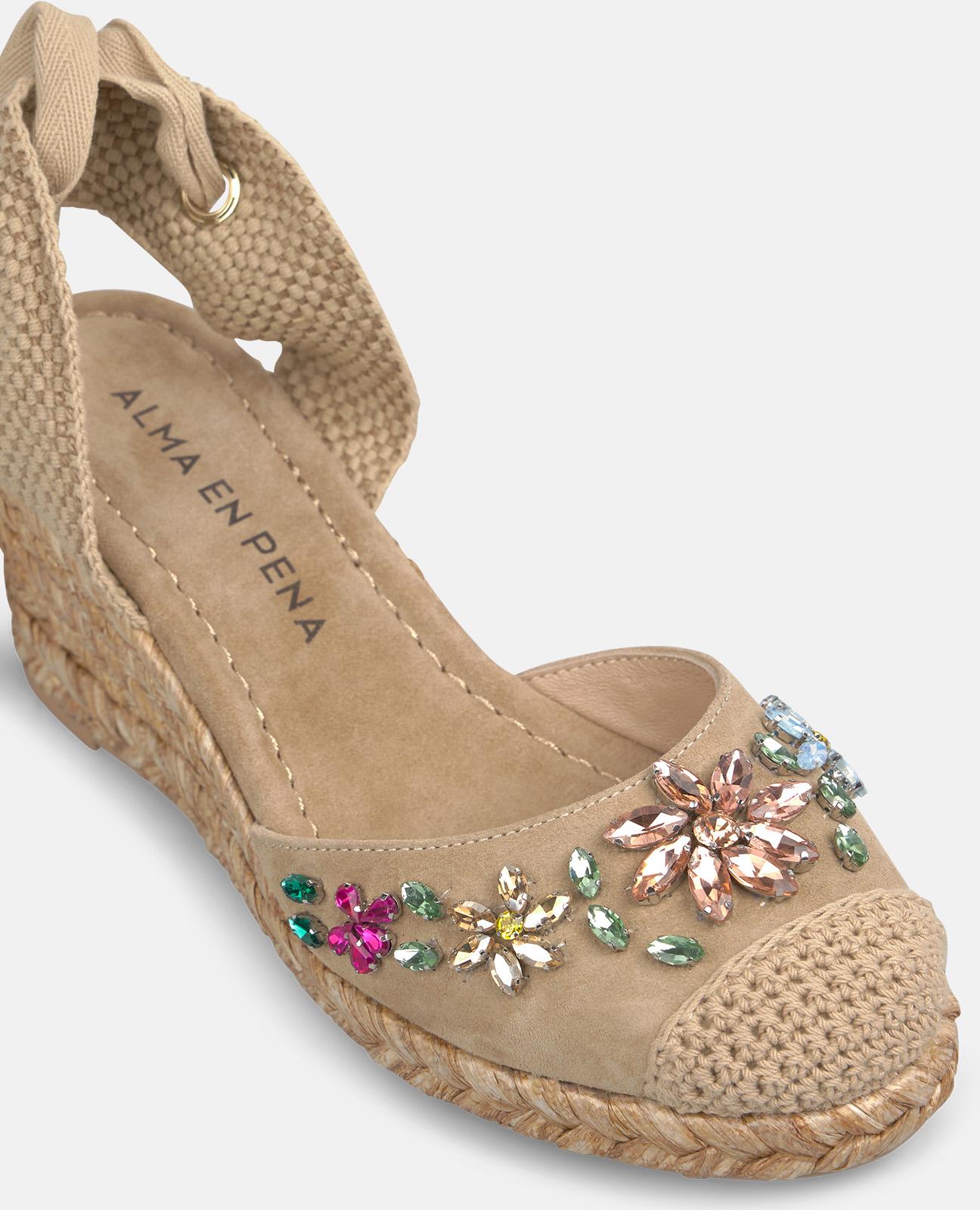 alma-en-pena-esparto-keilsandalette-arena-blumen-6-5-cm image 5