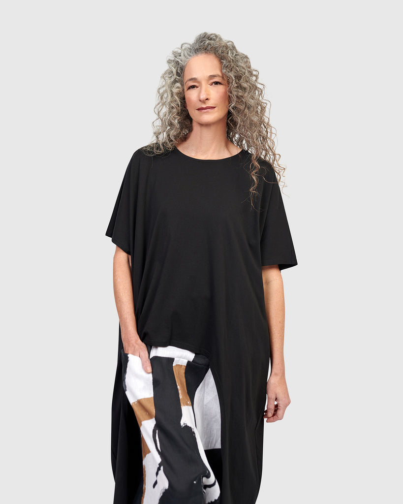 alembika-urban-warsaw-cutout-tunika-schwarz-oversize image 1