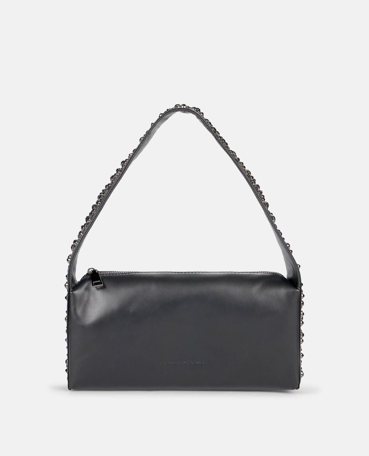 alma-en-pena-studded-handle-bag-henkeltasche-in-schwarz-mit-nieten image 5