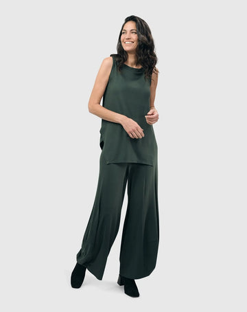 alembika-essential-cutaway-tank-top-rmelloses-top-in-gr-n image 2