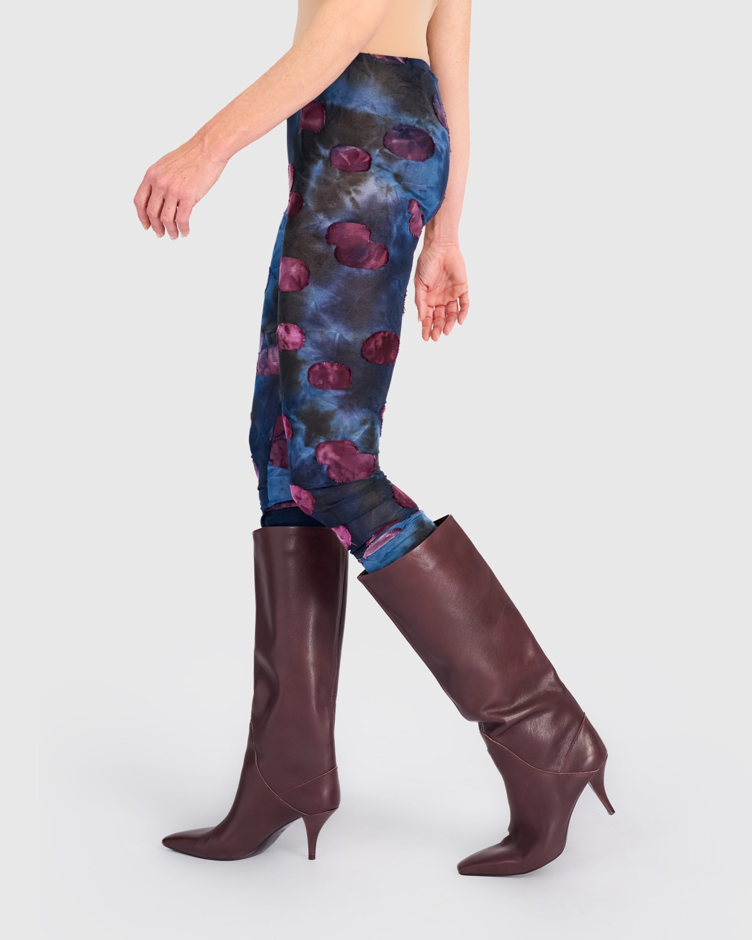 alembika-festoon-leggings-midnight-wine-ap732m image 4