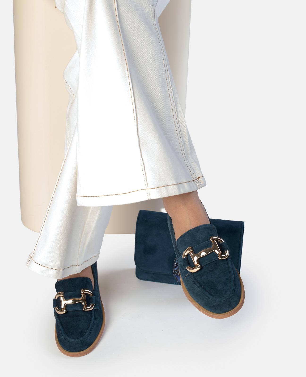 alma-en-pena-loafer-hellblau-nappaleder-metalldetail-2-cm-absatz image 5